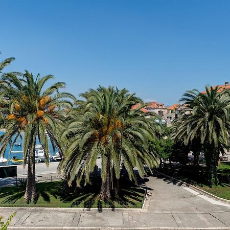 Apartament House Riva Supetar Zewnętrze zdjęcie